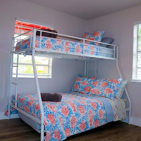 Flamingo Beach House Дания-Бич Экстерьер фото
